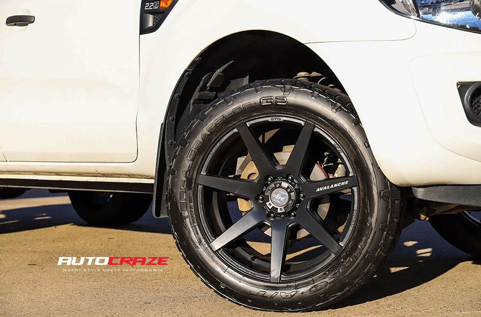 FORD RANGER AVALANCHE MATTE BLACK FRONT MILLED